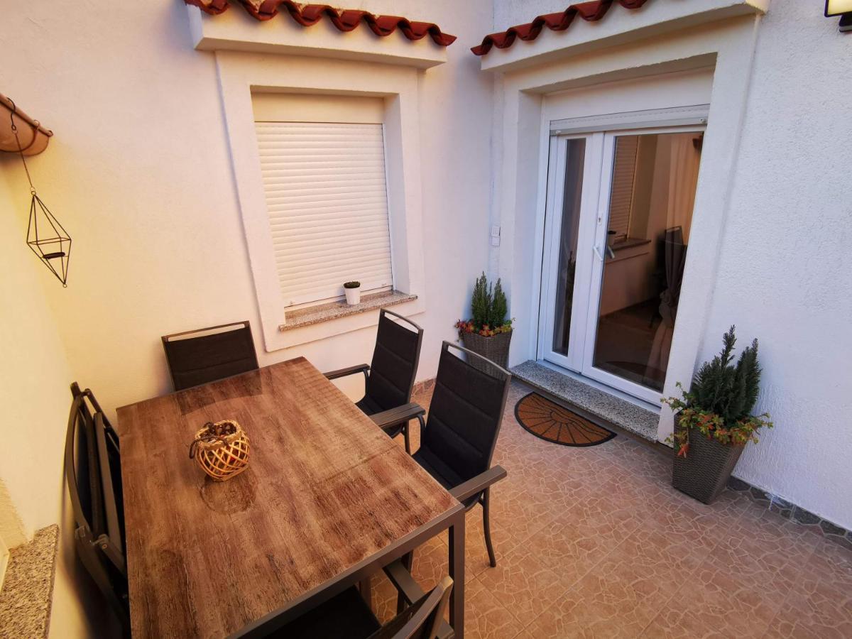 Apartment Dante Fažana Exterior foto